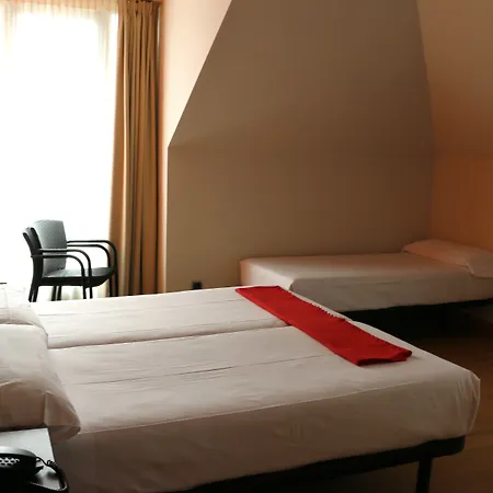 Maritimo Ris Con Garaje נוחה