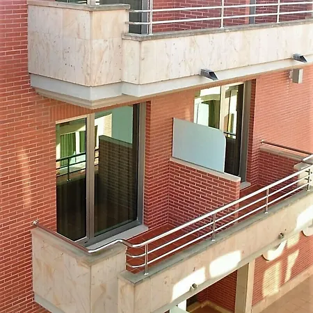 Maritimo Ris Con Garaje מלון