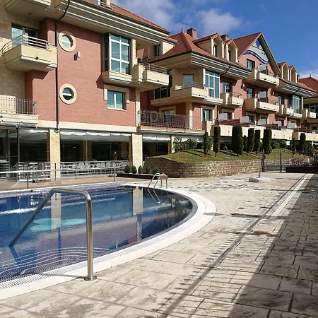 Maritimo Ris Con Garaje 호텔