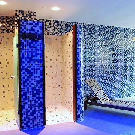 Maritimo Ris Con Garaje מלון