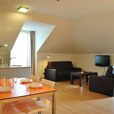 Maritimo Ris Con Garaje מלון נוחה