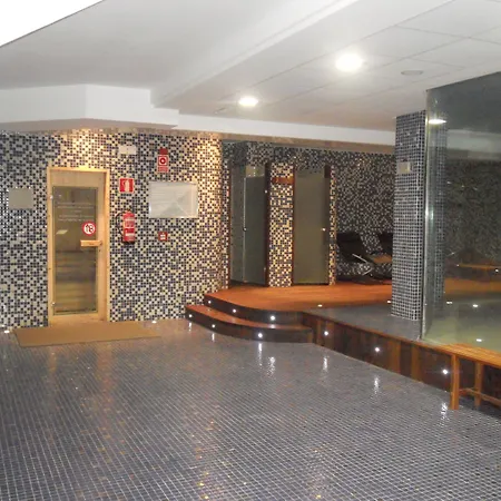 מלון Maritimo Ris Con Garaje