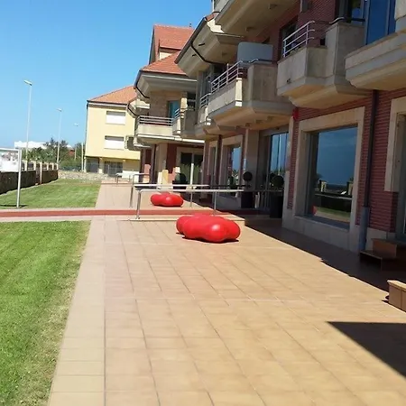 호텔 Maritimo Ris Con Garaje 3*