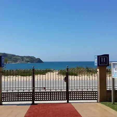 מלון Maritimo Ris Con Garaje 3*