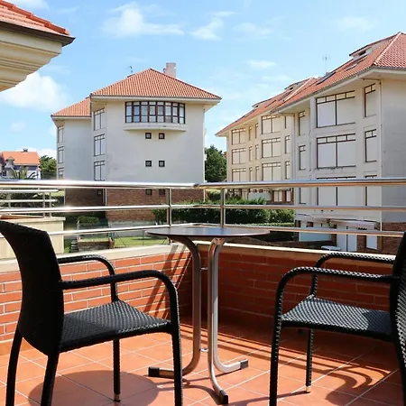 מלון Maritimo Ris Con Garaje נוחה