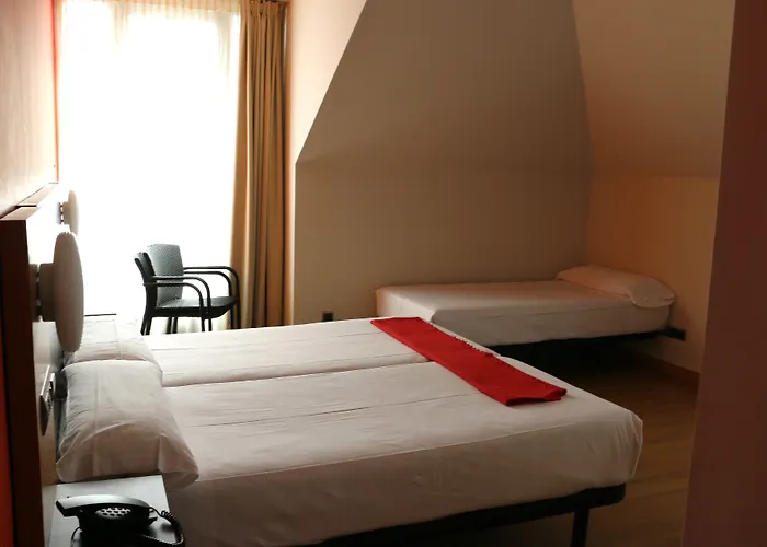 Maritimo Ris Con Garaje نوخا