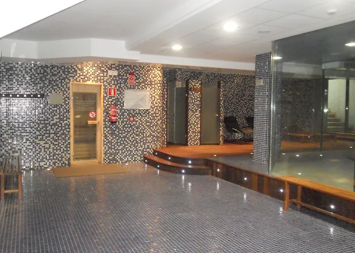 Hotel Maritimo Ris Con Garaje