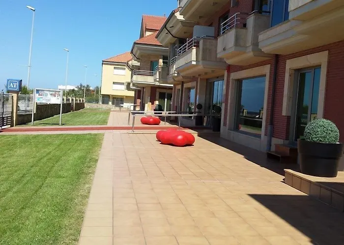 Hotel Maritimo Ris Con Garaje 3*