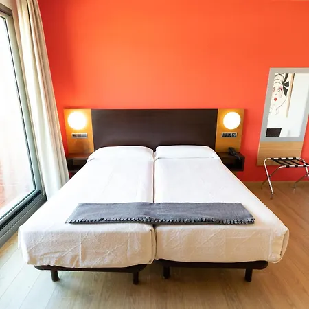 Maritimo Ris Con Garaje 3* Noja