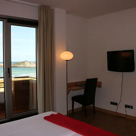 Hotel Maritimo Ris Con Garaje