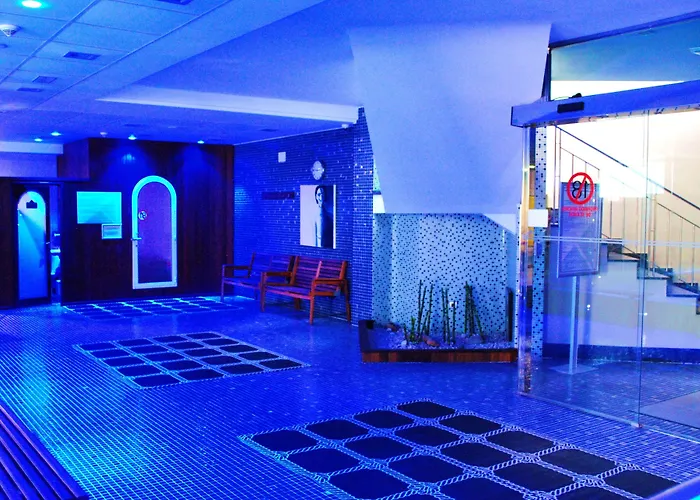 Maritimo Ris Con Garaje Hotel