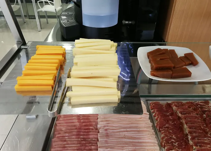 Maritimo Ris Con Garaje Hotel