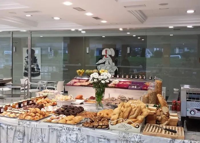 Hotel Maritimo Ris Con Garaje Noja