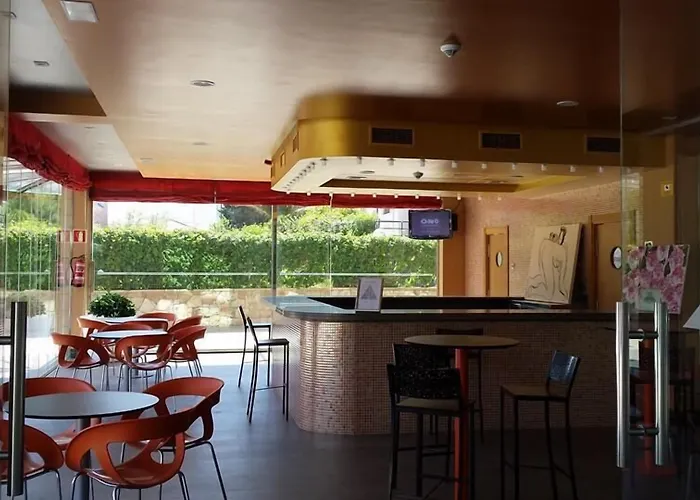 Hotel Maritimo Ris Con Garaje Noja